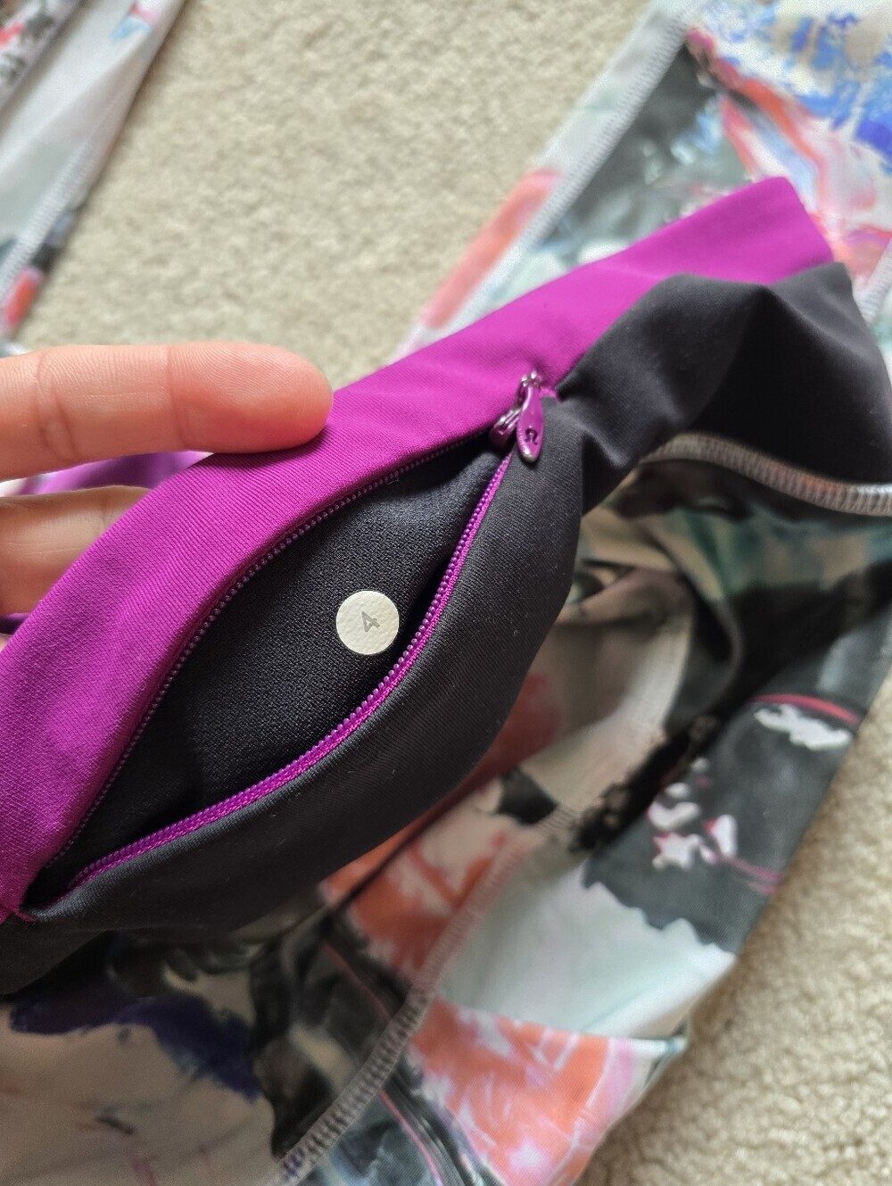 Lululemon Women’s Leggings Speed Tight III Pigment Wave Multicolor Size 4 - Picture 8 of 9